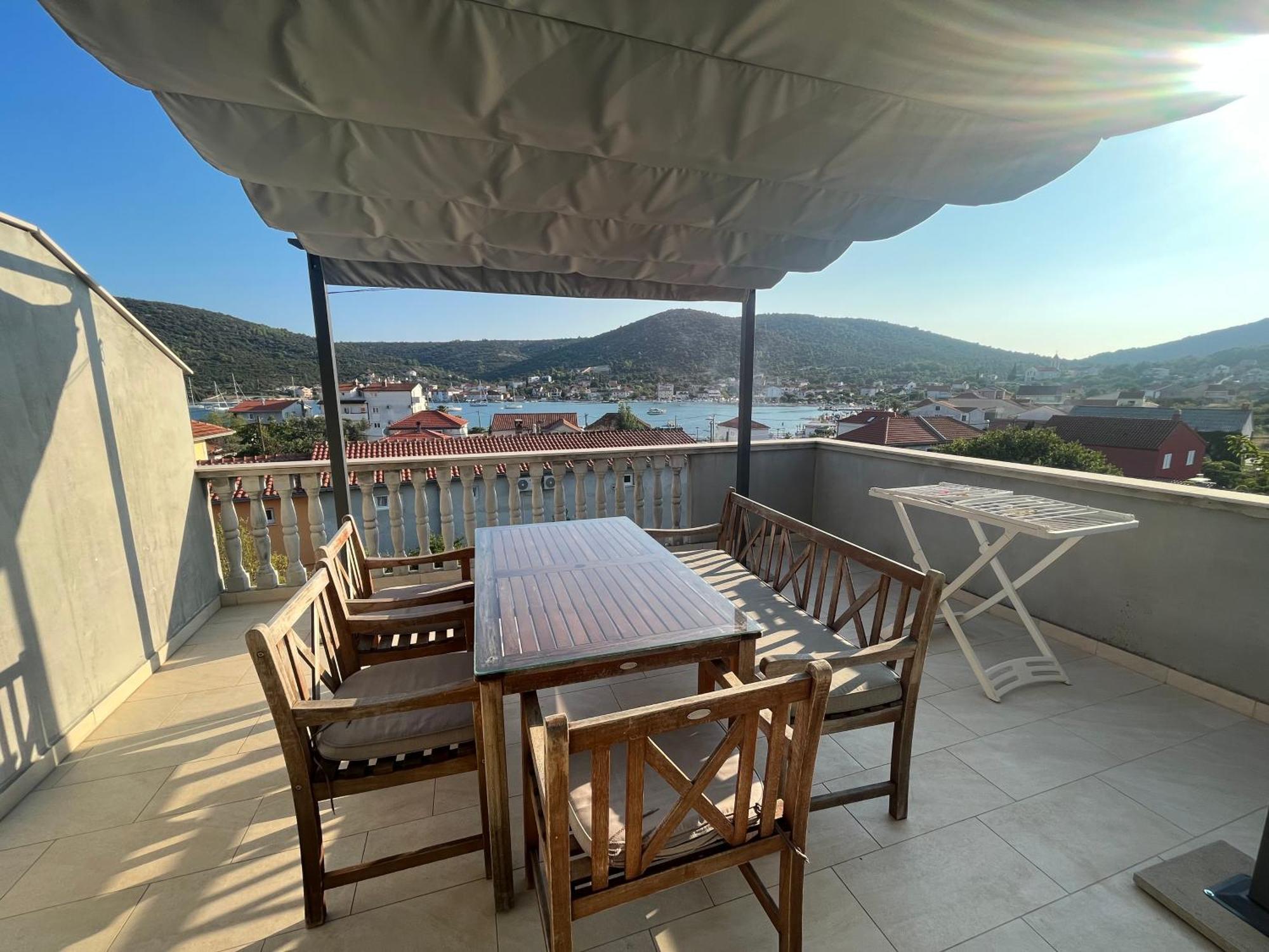 Apartment Laguna Vinišće Exterior foto